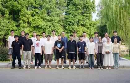 10月10号合影.jpg
